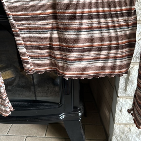 SO mock neck long sleeve rubbed top multicolor size medium - Picture 5 of 7